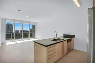 79 SW 12th St, Miami, FL 33130 - Photo 16