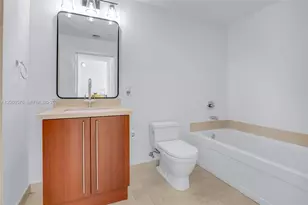 79 SW 12th St, Miami, FL 33130 - Photo 26