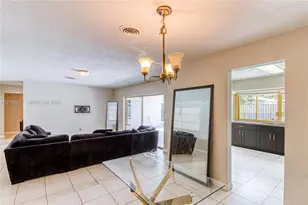 6620 NW 21st Ct, Sunrise, FL 33313 - Photo 12