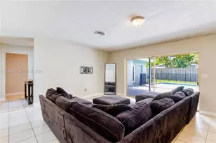6620 NW 21st Ct, Sunrise, FL 33313 - Photo 8