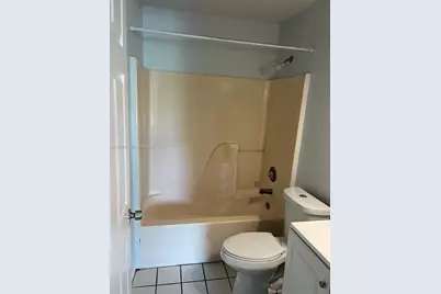 738 SW 9th St, Florida City, FL 33034 - Photo 26