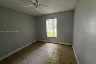 738 SW 9th St, Florida City, FL 33034 - Photo 20