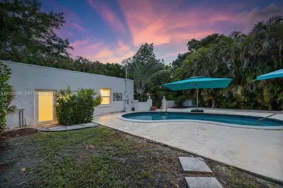 1042 Sorolla Ave, Coral Gables, FL 33134 - Photo 62