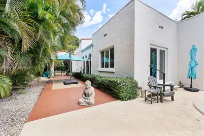 1042 Sorolla Ave, Coral Gables, FL 33134 - Photo 54