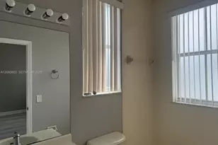 8091 W 36th Ave, Hialeah, FL 33018 - Photo 12
