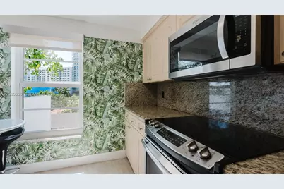 1455 West Ave #603, Miami Beach, FL 33139 - Photo 10