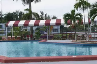 165 NE 203rd Terrace, Miami Gardens, FL 33179 - Photo 2