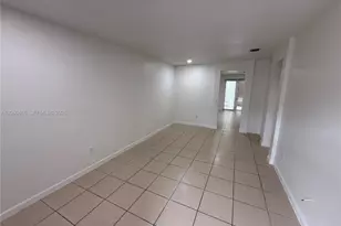 9465 SW 171st Ct, Miami, FL 33196 - Photo 4