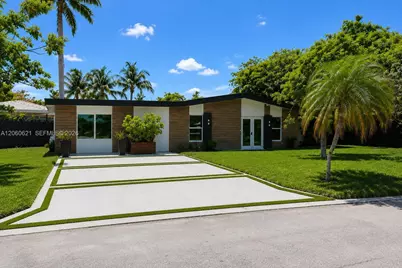 2416 NE 19th Ter, Wilton Manors, FL 33305 - Photo 1