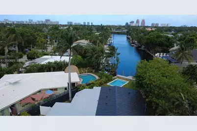 2416 NE 19th Ter, Wilton Manors, FL 33305 - Photo 20