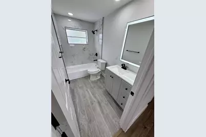 4715 SW 23rd St, Fort Lauderdale, FL 33317 - Photo 12