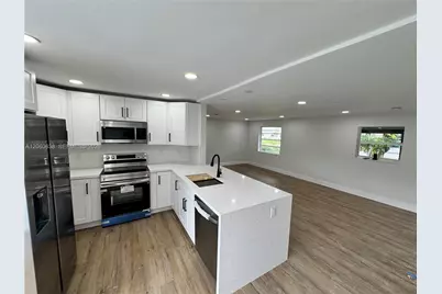 4715 SW 23rd St, Fort Lauderdale, FL 33317 - Photo 4
