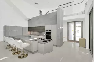 7830 Atlantic Way, Miami Beach, FL 33141 - Photo 6