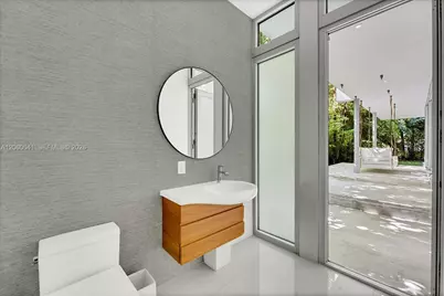 7830 Atlantic Way, Miami Beach, FL 33141 - Photo 22