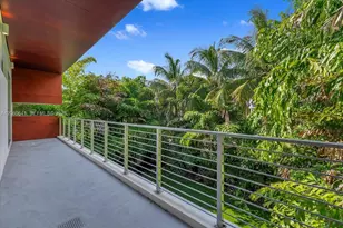 7830 Atlantic Way, Miami Beach, FL 33141 - Photo 24