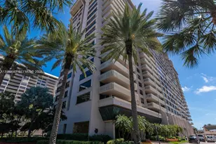 2 Grove Isle Dr, Miami, FL 33133 - Photo 28