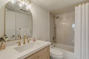 2 Grove Isle Dr, Miami, FL 33133 - Photo 20