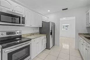 5360 W 2nd Ave, Hialeah, FL 33012 - Photo 12