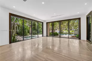 6840 Sunrise Pl, Coral Gables, FL 33133 - Photo 14