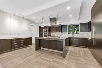 6840 Sunrise Pl, Coral Gables, FL 33133 - Photo 8