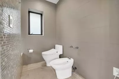 6840 Sunrise Pl, Coral Gables, FL 33133 - Photo 24