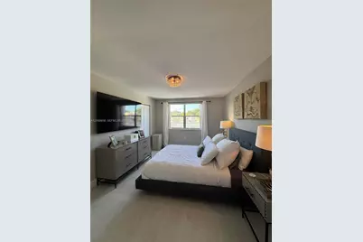 6845 SW 45th Ln #10, Miami, FL 33155 - Photo 10