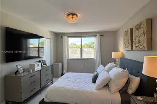 6845 SW 45th Ln, Miami, FL 33155 - Photo 10