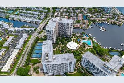 2500 Parkview Dr #517, Hallandale Beach, FL 33009 - Photo 6