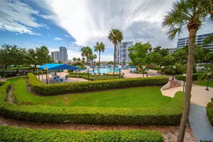 2500 Parkview Dr, Hallandale Beach, FL 33009 - Photo 32