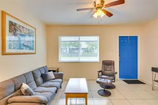 412 NE 4th Ave, Hallandale Beach, FL 33009 - Photo 6