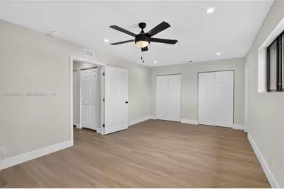 9575 NW 38th Pl, Sunrise, FL 33351 - Photo 18