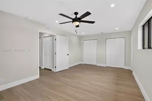 9575 NW 38th Pl, Sunrise, FL 33351 - Photo 18