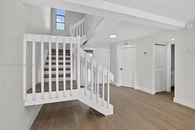 9575 NW 38th Pl, Sunrise, FL 33351 - Photo 6