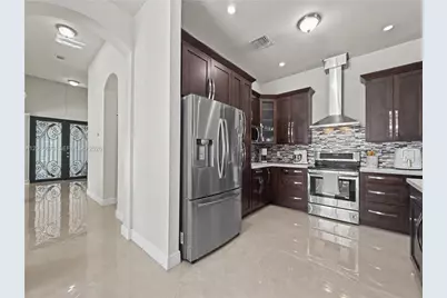 5889 SW 17th St, Miami, FL 33155 - Photo 8