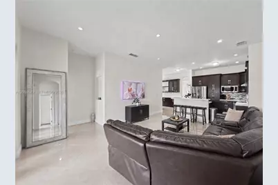 5889 SW 17th St, Miami, FL 33155 - Photo 12