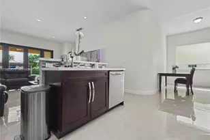 5889 SW 17th St, Miami, FL 33155 - Photo 10