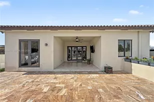 5889 SW 17th St, Miami, FL 33155 - Photo 36
