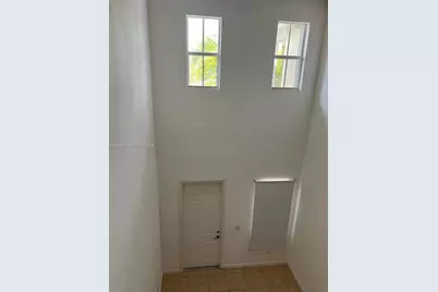 11440 NW 75th Ter, Doral, FL 33178 - Photo 4
