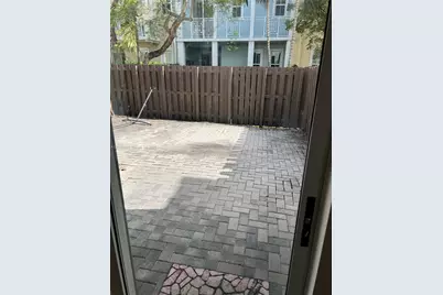 11440 NW 75th Ter, Doral, FL 33178 - Photo 2