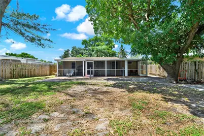 135 NW 121st St, North Miami, FL 33168 - Photo 24