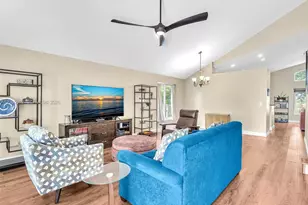 1208 NW 144th Terrace, Pembroke Pines, FL 33028 - Photo 4