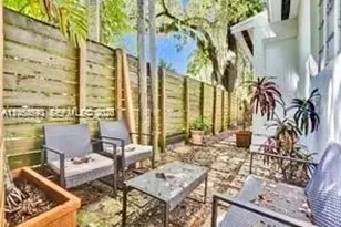 400 NE 86th St, El Portal, FL 33138 - Photo 40