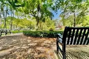 400 NE 86th St, El Portal, FL 33138 - Photo 44