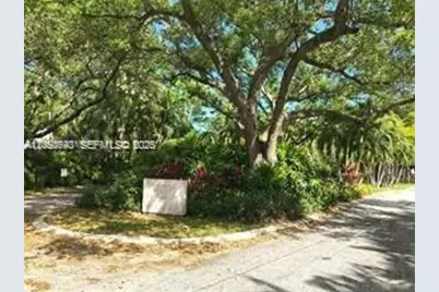400 NE 86th St #400, El Portal, FL 33138 - Photo 58