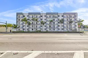 2575 SW 27th Ave, Miami, FL 33133 - Photo 1