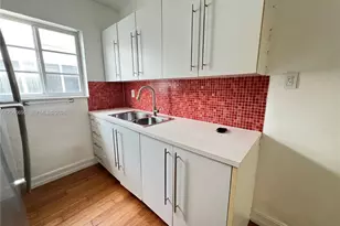 7315 Byron Ave, Miami Beach, FL 33141 - Photo 2