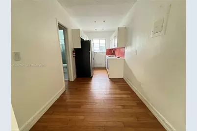 7315 Byron Ave #12, Miami Beach, FL 33141 - Photo 4