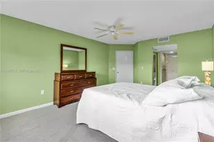 750 SW 138th Ave, Pembroke Pines, FL 33027 - Photo 28