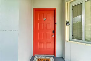 750 SW 138th Ave, Pembroke Pines, FL 33027 - Photo 6