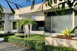 721 NE 3rd Ave, Fort Lauderdale, FL 33304 - Photo 1
